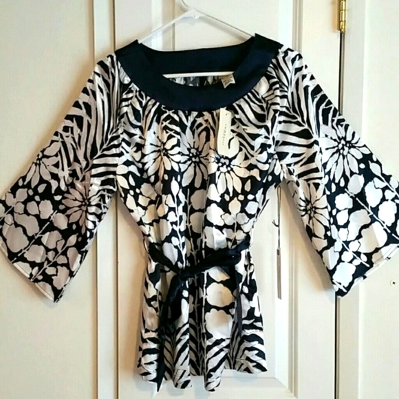Vertigo Paris Blouses - Picture 1 of 2